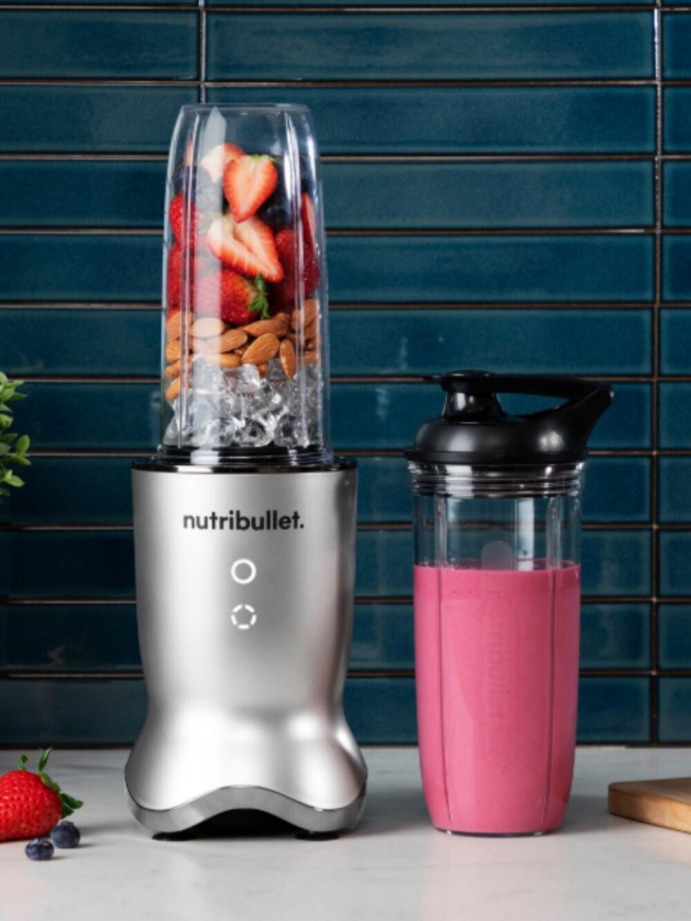 Nutribullet Ultra Deluxe Blender NB70500 1200W Set - Picture 2 of 8